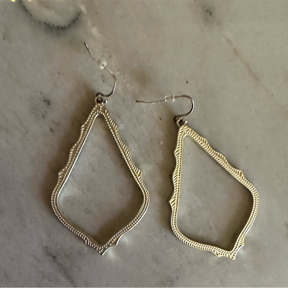 Kendra scott open frame earrings in gold